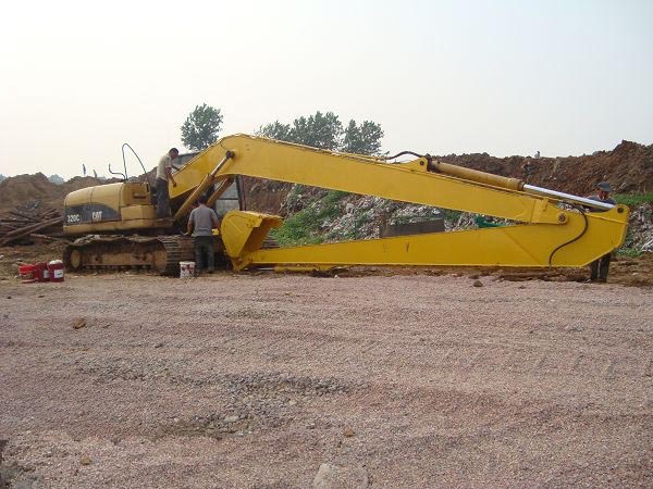 挖掘機(jī)加長(zhǎng)臂、加長(zhǎng)臂、挖掘機(jī)改裝加長(zhǎng)臂、挖掘機(jī)加長(zhǎng)臂廠家